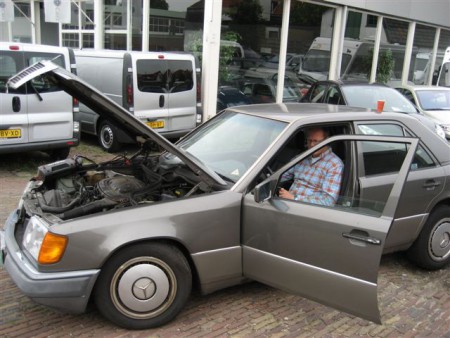 Eerste start bij de aankoop. Hij doet het.